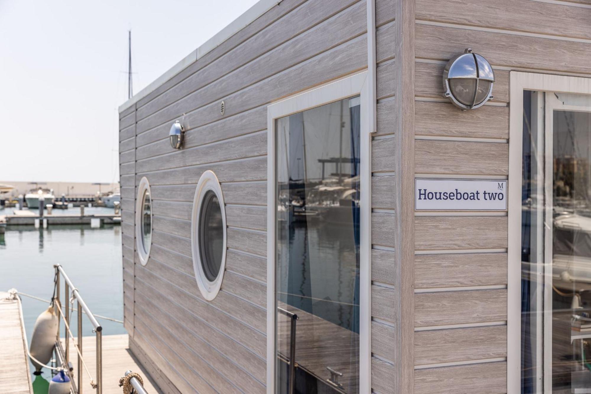 Marina Del Gargano Houseboat Hotell Manfredonia Exteriör bild